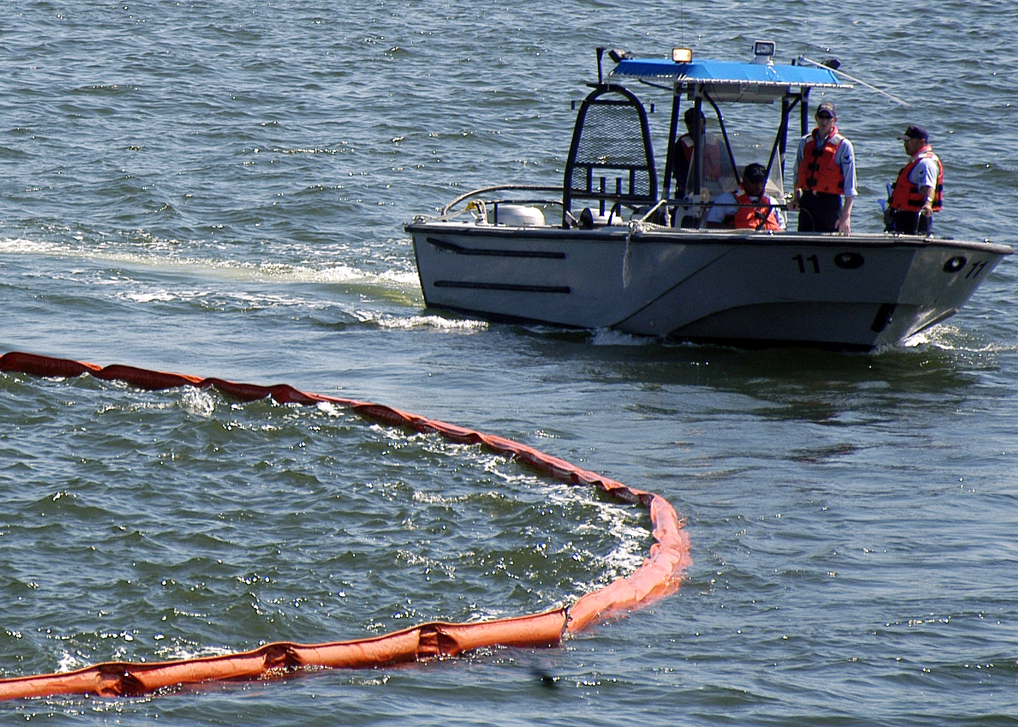 070307-N-4049C-021 
MAYPORT, Fla. (March 7, 2007) - Sailors assigned to Naval Station Mayport Harbor Operations conduct oil spill containment and recovery training. The specialized training is part of the Facility Response Trainer (FRT), which is a week long class held each year by Taegeson Marine and is intended to instruct Sailors on how to conduct oil and hazardous material spills. U.S. Navy photo by Mass Communication Specialist Seaman Patrick J. Cook (RELEASED)